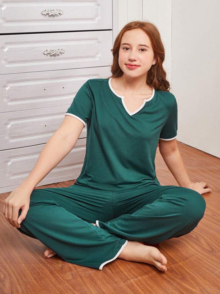 Green Plain V Neck Pj Set